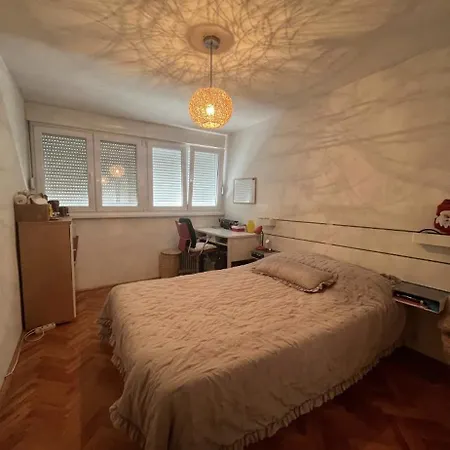 Apartman Navavil *